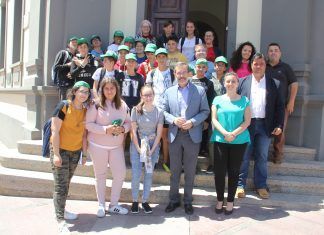 Diecinueve estudiantes de la ESO en el IES San Diego Alcalá visitan el Cabildo de Fuerteventura