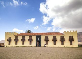 La Casa de Los Coroneles majestuosa entre ‘Los Tesoros de Fuerteventura’ escuela arte casa coroneles La Casa de Los Coroneles, La Oliva Fuerteventura