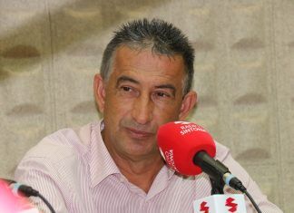 Claudio Gutiérrez en los estudios de Radio Sintonía (archivo).