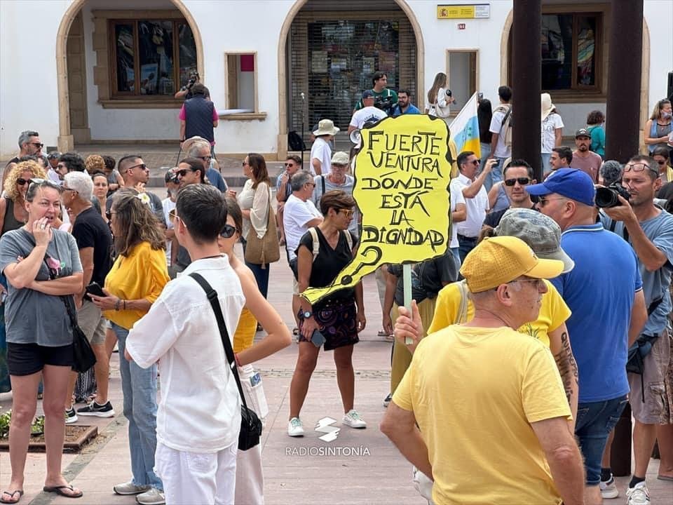 Manifestación 20 de abril en Fuerteventura