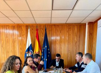 Reunión Obras Públicas-Puerto del Rosario