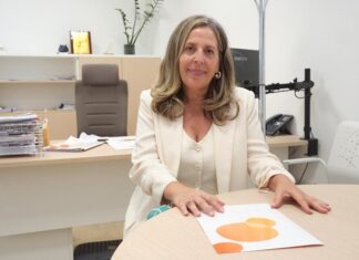 Marlen Figueroa: “El alcalde de Pájara tenía conocimiento de que no se pierde la subvención del Campeonato Mundial de Windsurf y Wingfoil. Al contrario, se mantienen las subvenciones de todos los ayuntamientos” Marlen Figueroa, consejera de Turismo del Cabildo de Fuerteventura