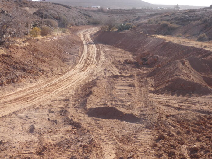 El Efequén presenterá denuncia ante la Fiscalía de Medioambiente por 'el destrozo acometido por el Cabildo' en el Barranco de la Herradura El Efequén presenterá denuncia ante la Fiscalía de Medioambiente por 'el destrozo acometido por el Cabildo' en el Barranco de la Herradura