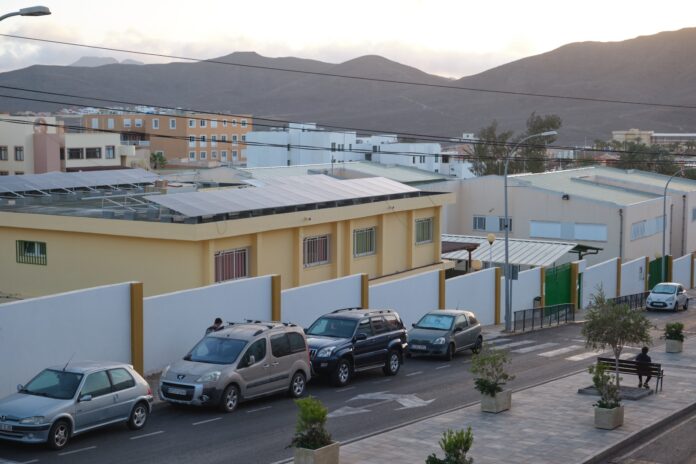 El Gobierno autoriza las obras para el techado de las canchas deportivas de los CEIP Pájara y Cristóbal García Blairzy