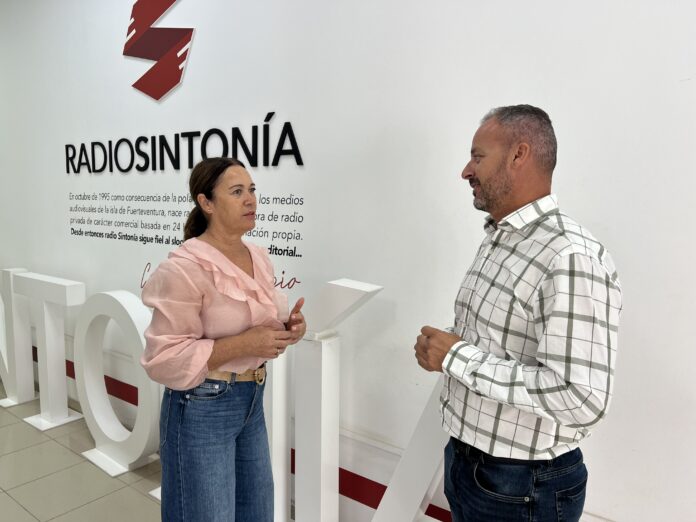 Marusa Hernández y Enrique Pérez en Radio Sintonía Marusa Hernández y Enrique Pérez en Radio Sintonía