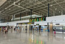 El PP pide un 75% de bonificación en el precio del aparcamiento en los aeropuertos de Canarias