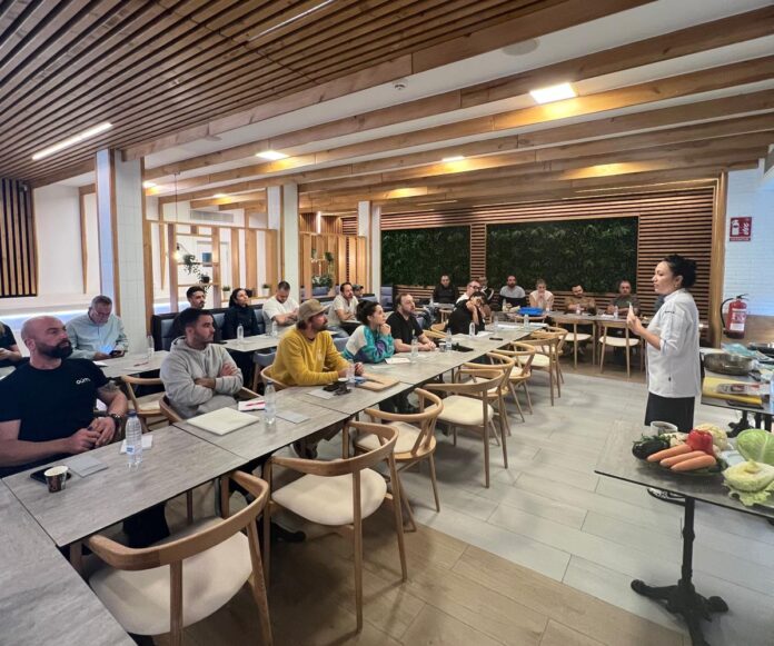 Fuertegourmet trae a Fuerteventura a la campeona mundial de cocina japonesa, Naumi Uemura