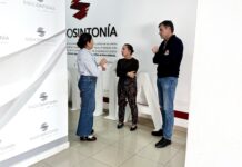 Diputados del PP por Fuerteventura fijan vivienda, sanidad y educación como prioridades en el Parlamento de Canarias Marusa Hernández, María Saavedra y Fernando Enseñat en Radio Sintonía Fuerteventura