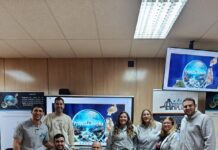 Equipo del proyecto AMPLÍA con el profesor José Juan Castro