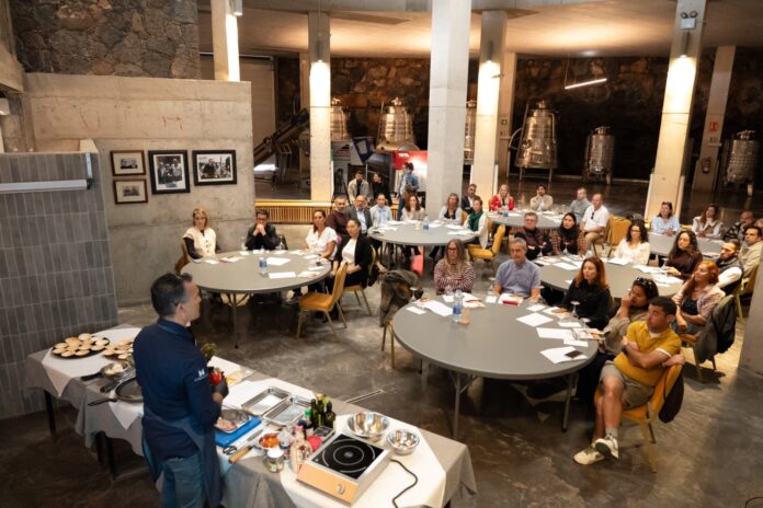 Taller de maridaje en la bodega Conatvs | Gobierno de Canarias