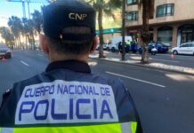 La Policía Nacional esclarece en Fuerteventura un entramado empresarial por explotación laboral y falsedad documental Agente de la Policía Nacional-Radio Sintonía