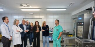 La consejera de Sanidad Esther Monzón visita el Hospital de Fuerteventura