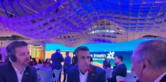 David Fajardo, Isaí Blanco y Santiago Travieso en el set de Radio Sintonía en la ITB de Berlín